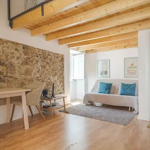 Classic Homes: Bright & In Belem , Lisboa Portugal
